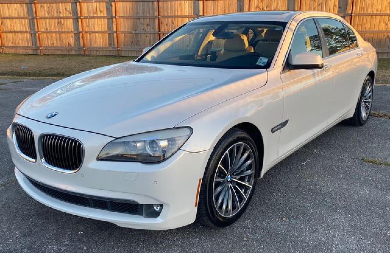 2012 BMW 740 Li - Фото 2