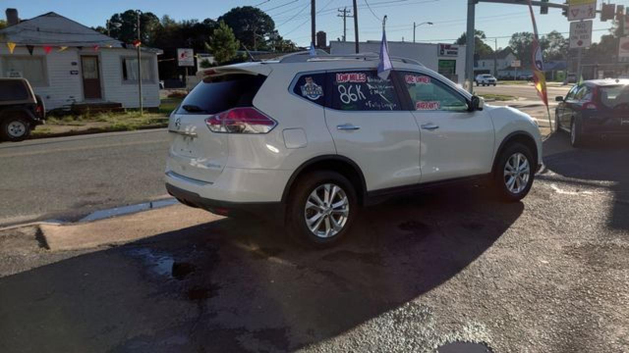 2015 Nissan Rogue S - Фото 5