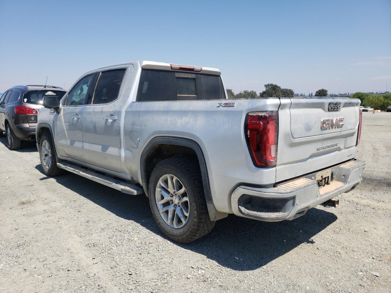 2021 GMC Sierra K1500 Slt - Image 3