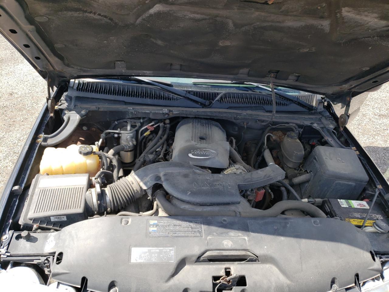 2004 Chevrolet Suburban K1500 - Фото 7