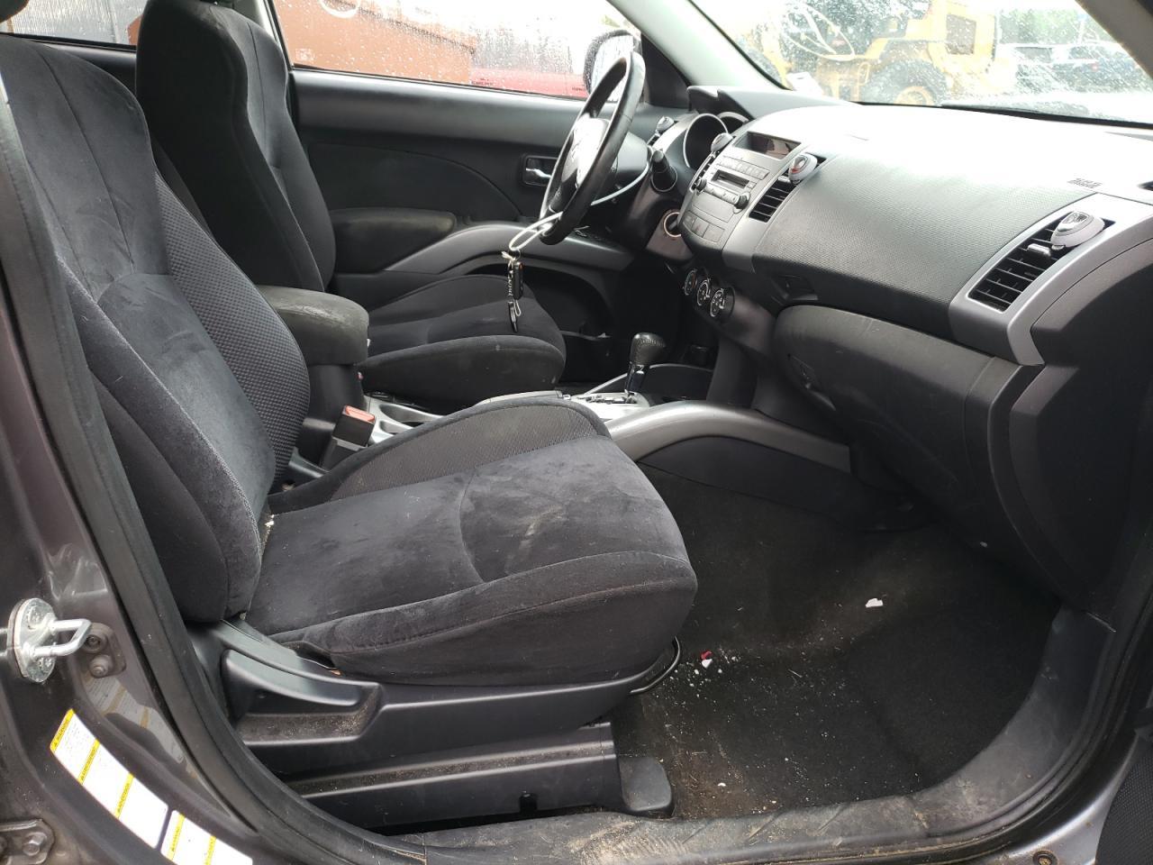 2011 Mitsubishi Outlander Se - Фото 5