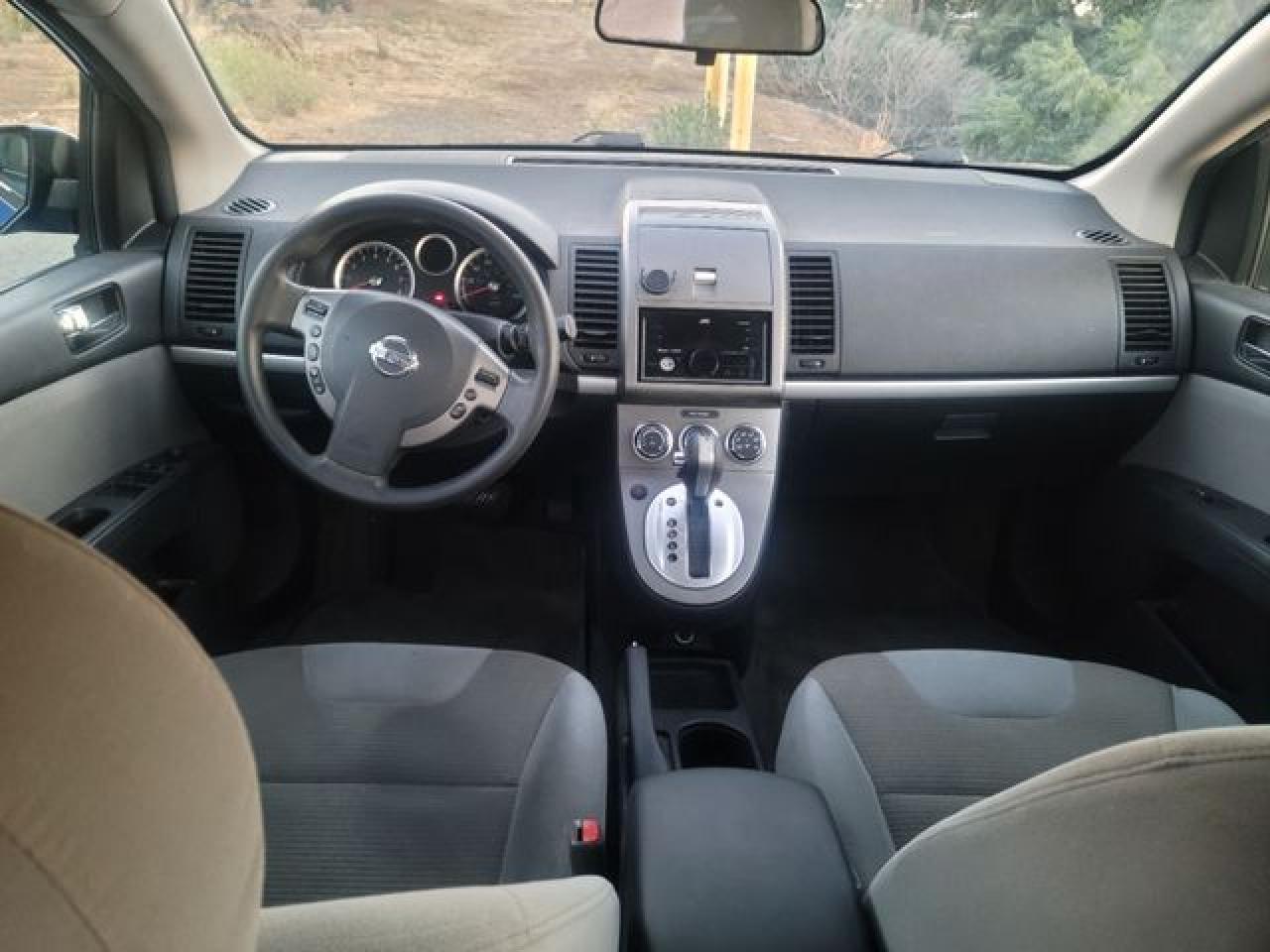2010 Nissan Sentra 2.0 - Фото 3