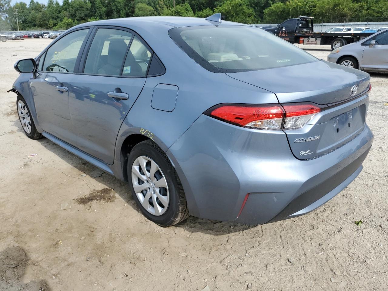 2022 Toyota Corolla Le - Image 3