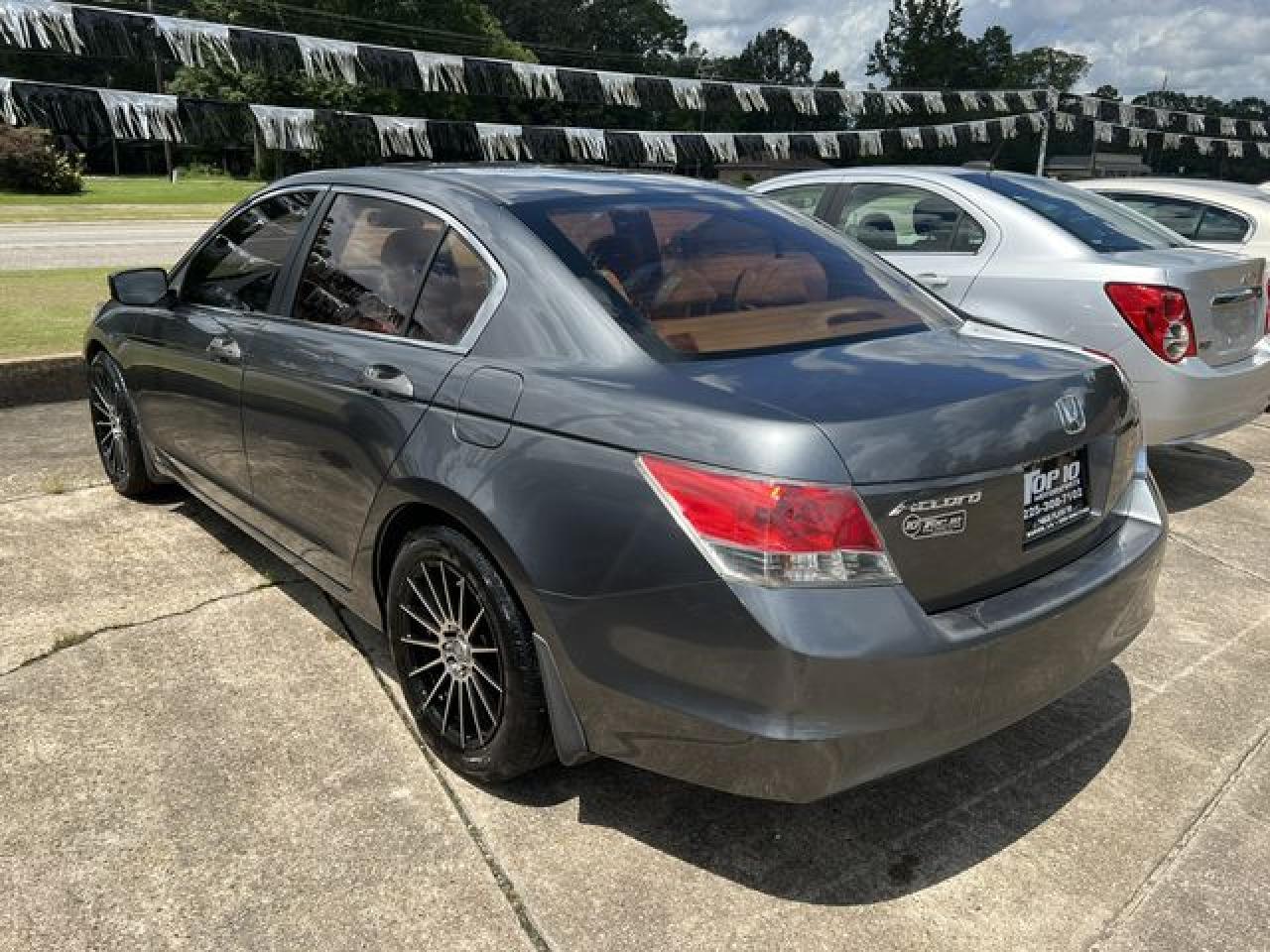 2010 Honda Accord Lx - Image 2