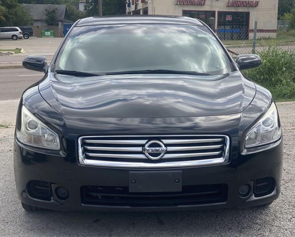 2014 Nissan Maxima S - Image 2