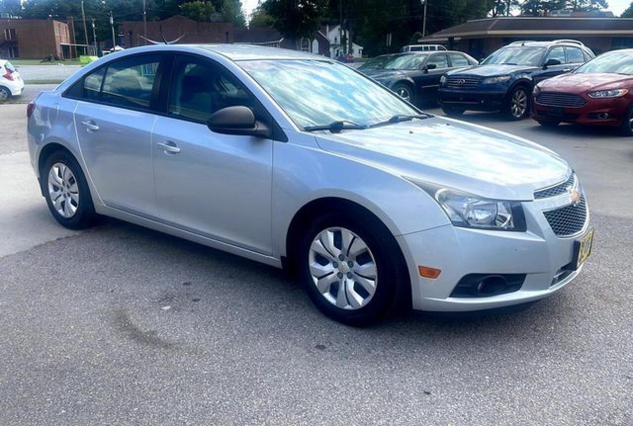 2013 Chevrolet Cruze Ls - Фото 7