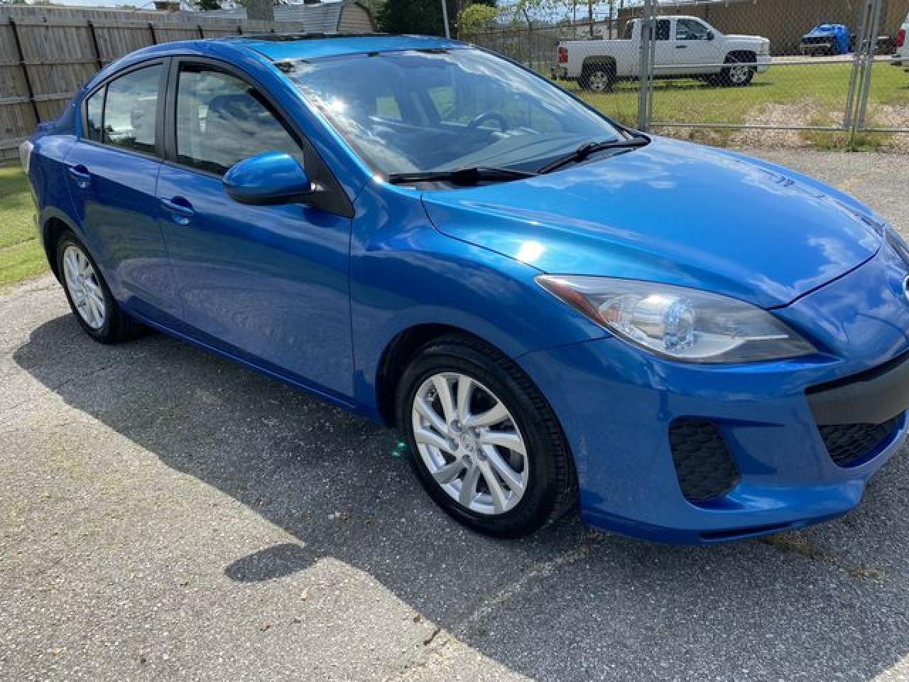 2012 Mazda 3 I - Image 3