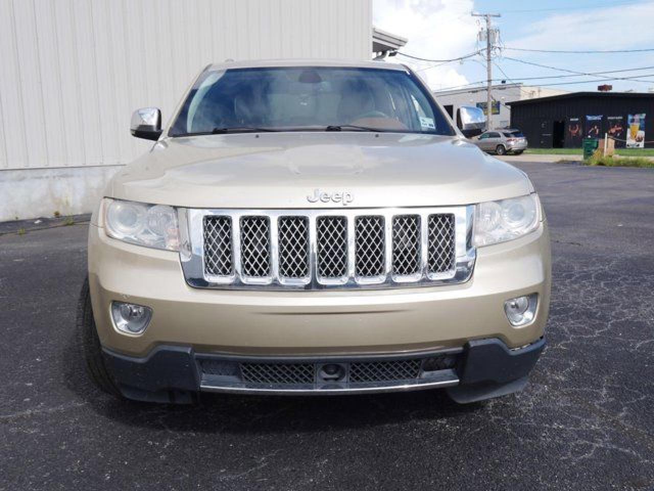 2012 Jeep Grand Cherokee Overland - Фото 2