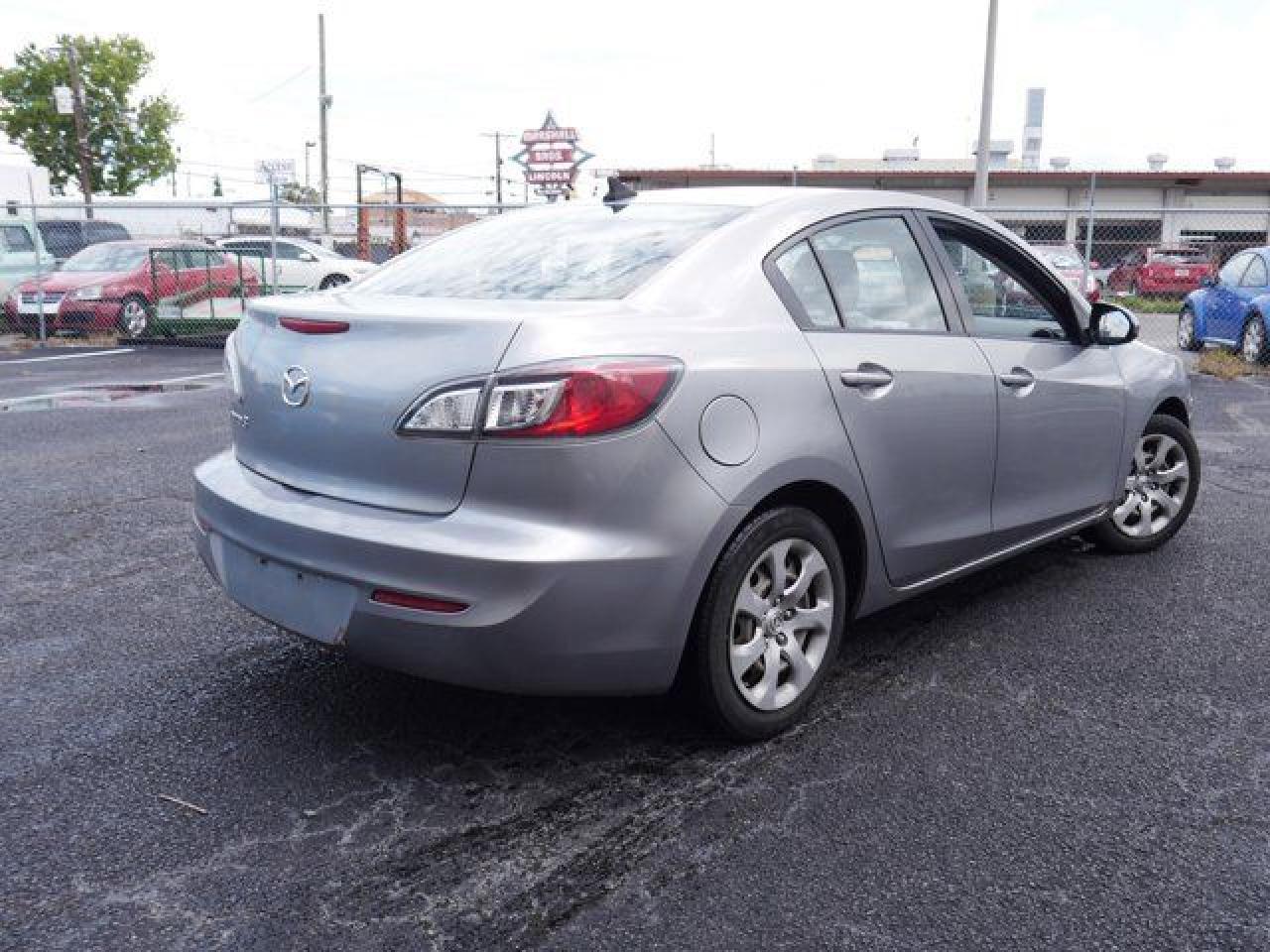 2012 Mazda 3 I - Фото 5