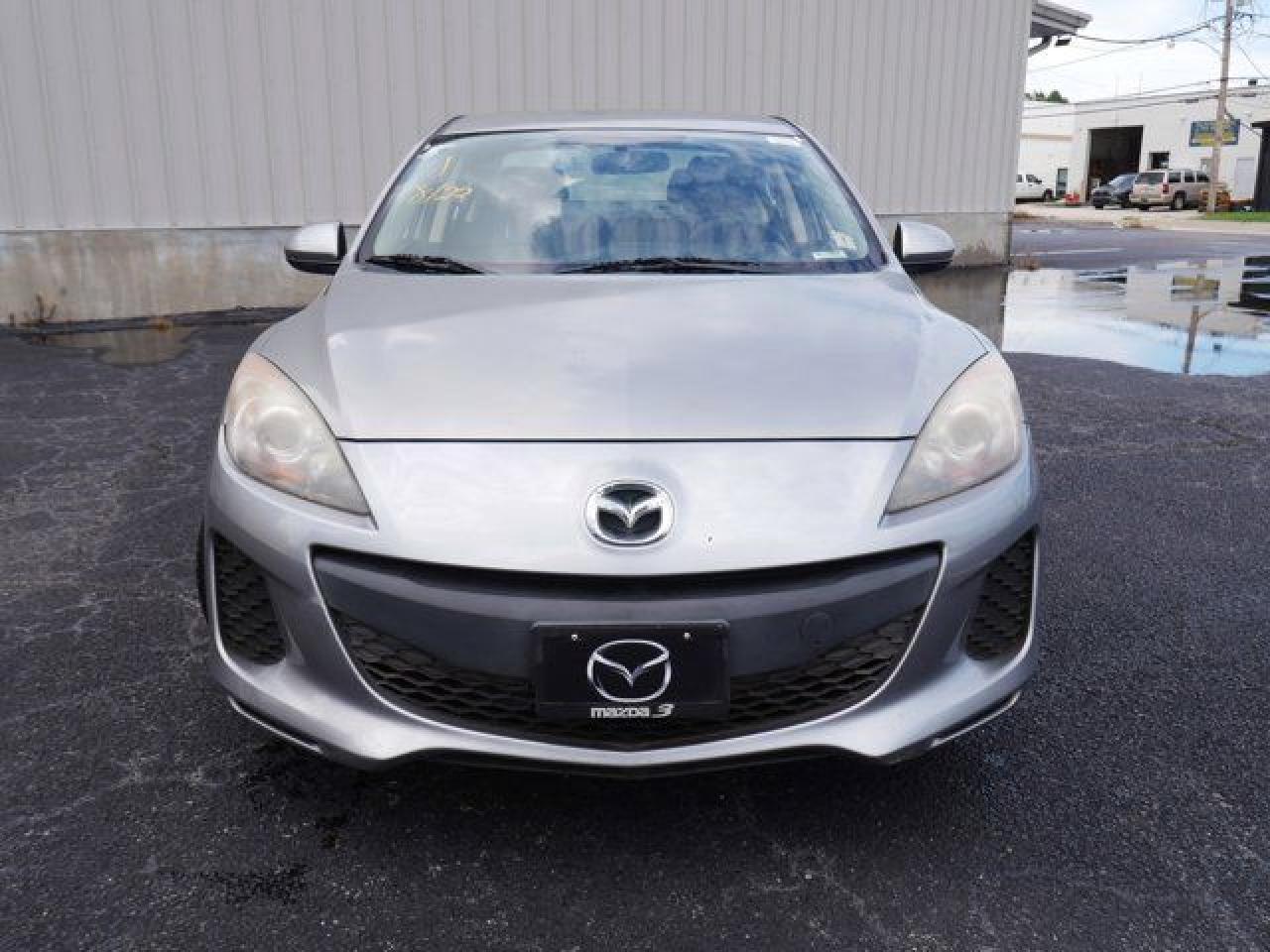 2012 Mazda 3 I - Фото 2