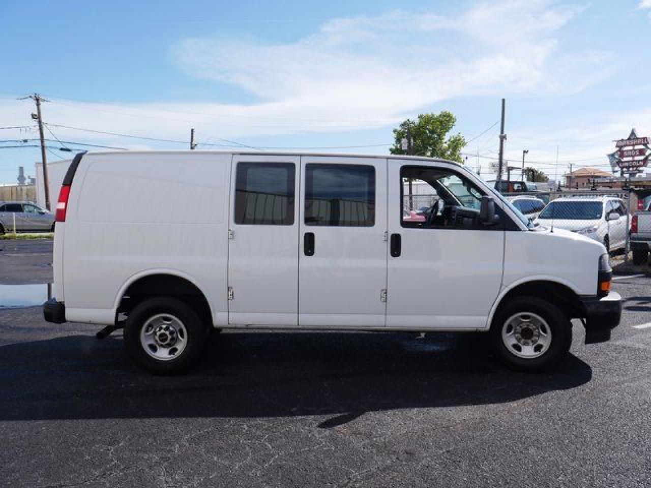 2020 GMC Savana G2500 - Фото 4