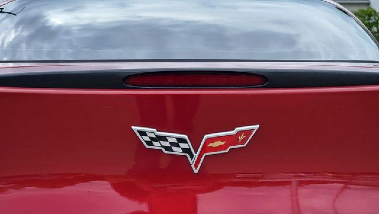 2005 Chevrolet Corvette - Image 3
