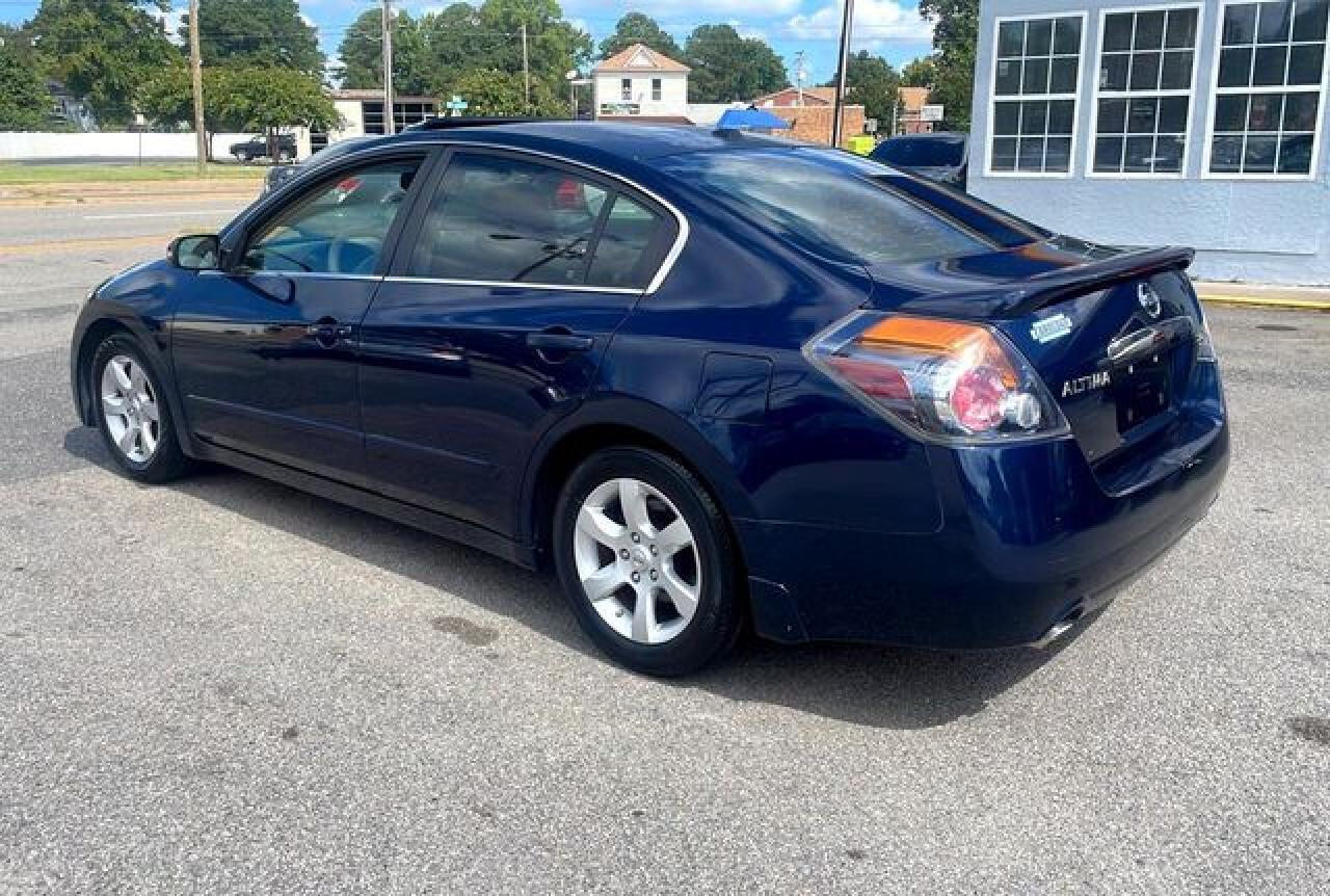 2008 Nissan Altima 3.5Se - Image 3