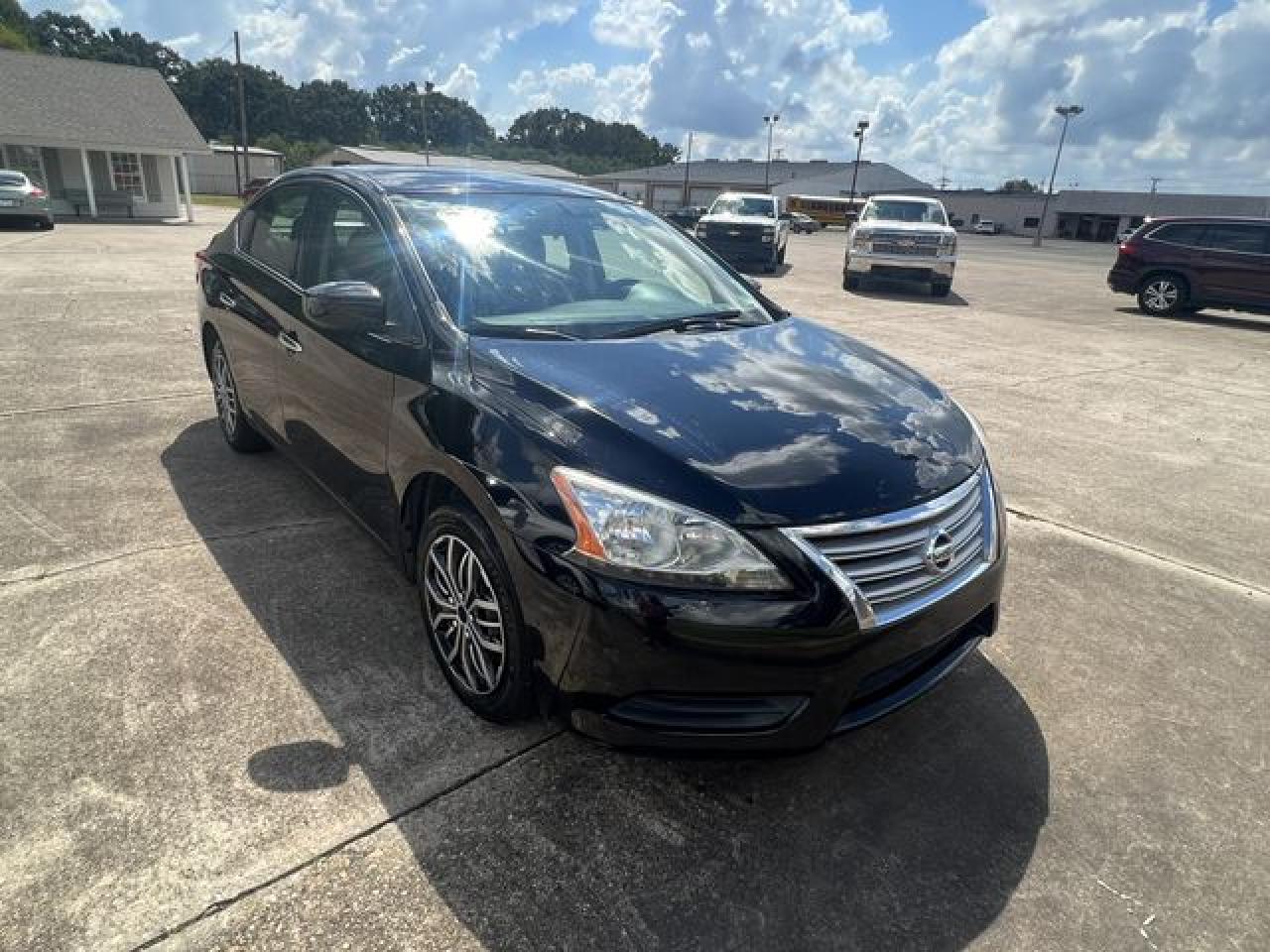 2014 Nissan Sentra S - Фото 4
