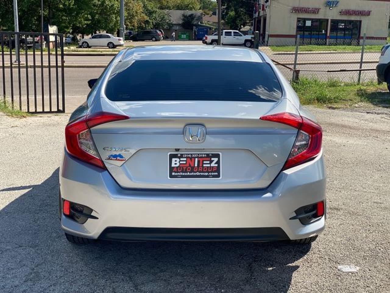 2018 Honda Civic Lx - Image 5
