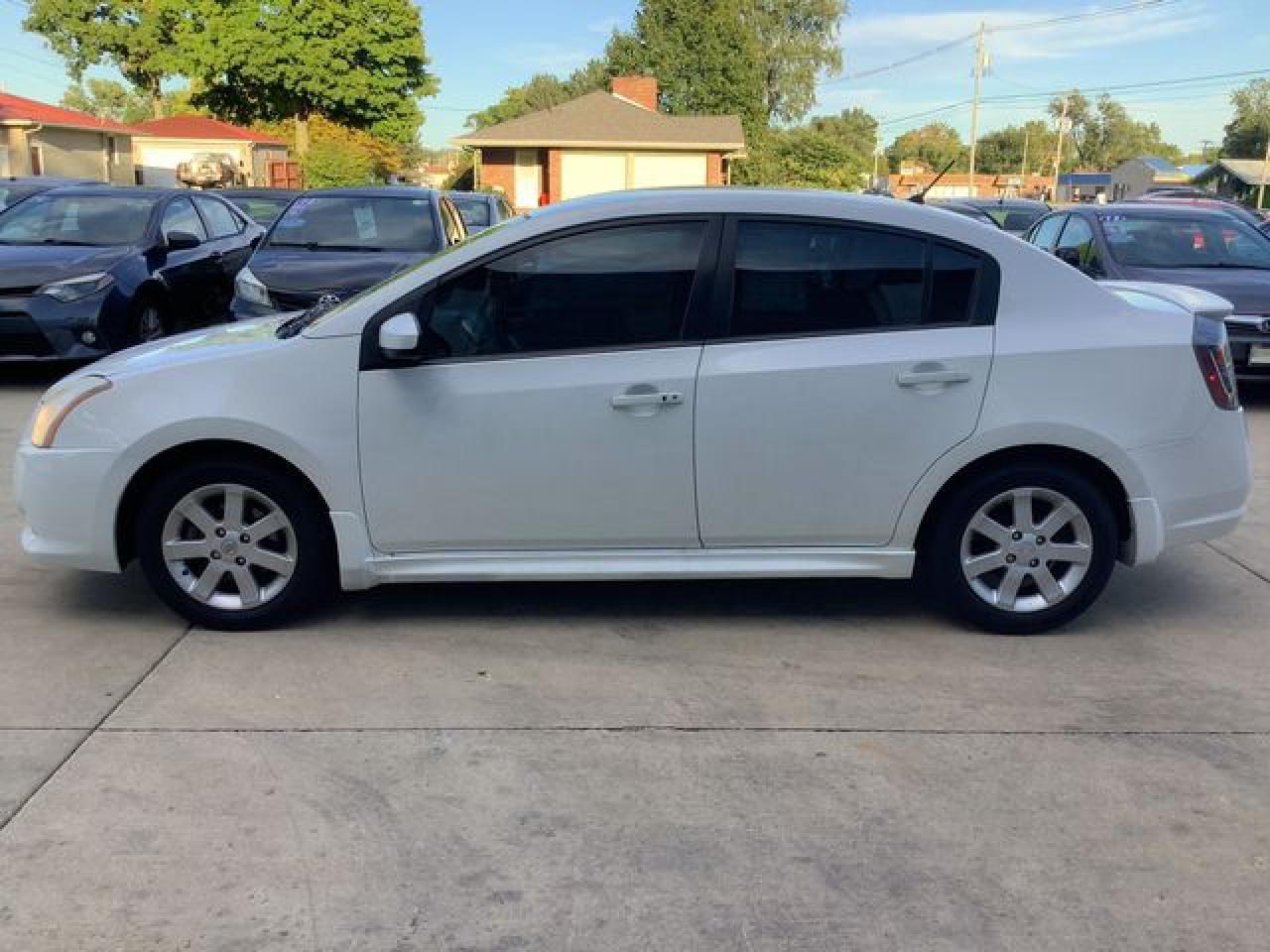 2011 Nissan Sentra 2.0 - Фото 5
