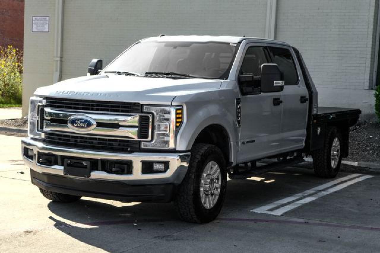 2018 Ford F350 Super Duty - Фото 3