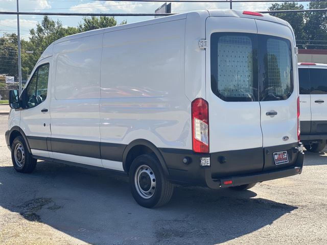 2015 Ford Transit T-150 - Фото 6