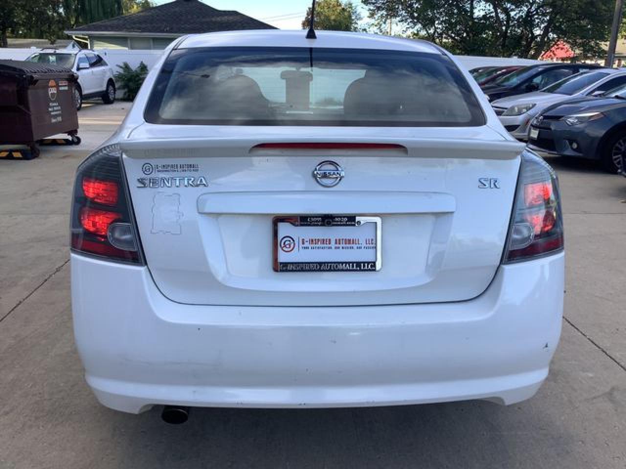 2011 Nissan Sentra 2.0 - Фото 7