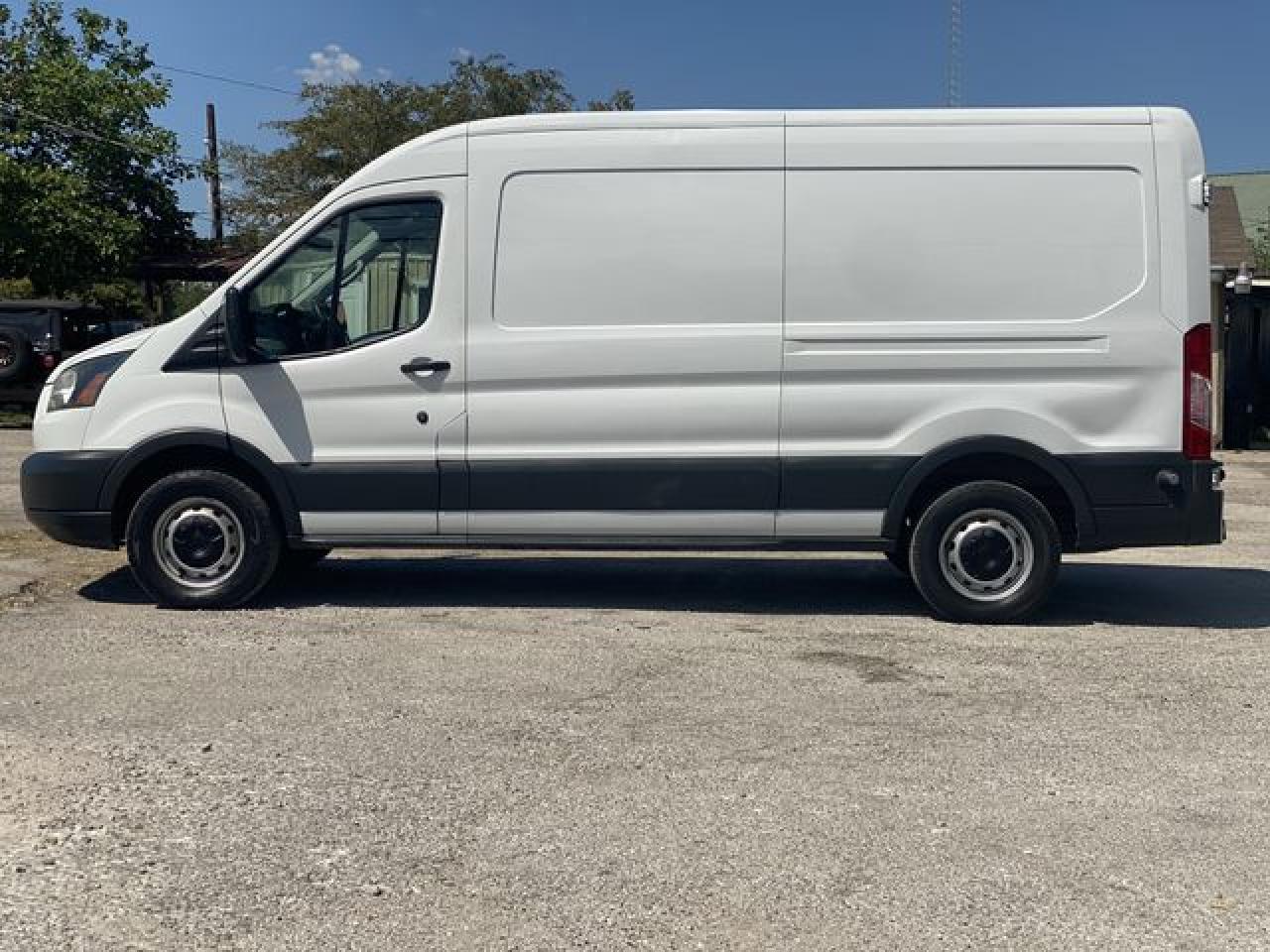 2015 Ford Transit T-150 - Фото 5