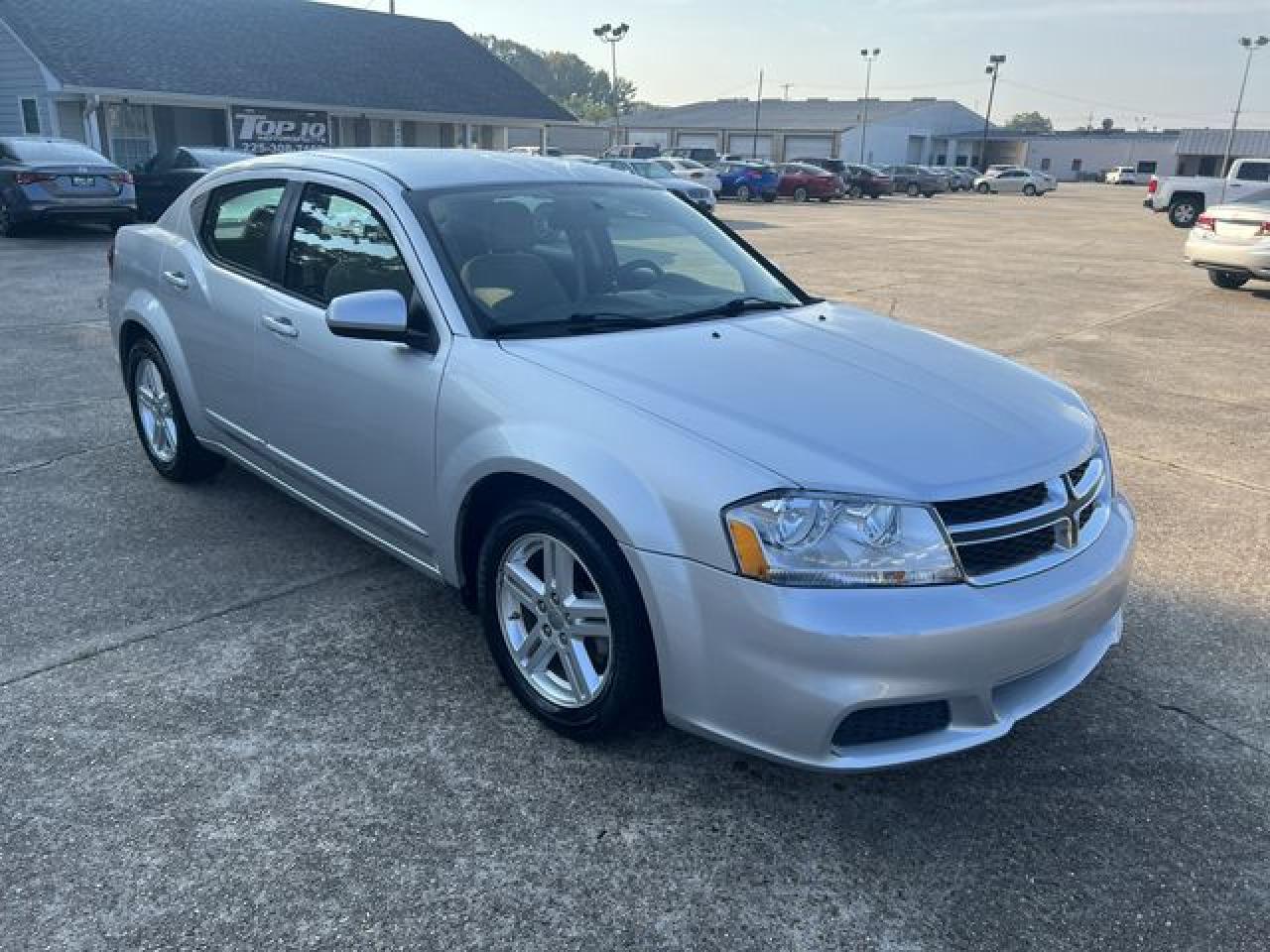 2012 Dodge Avenger Sxt - Фото 4