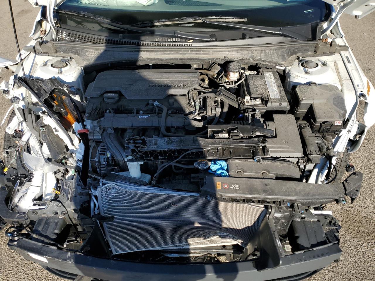 2021 Hyundai Elantra Se - Фото 7