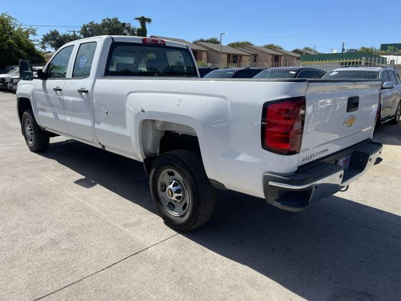 2016 Chevrolet Silverado C2500 Heavy Duty - Image 6