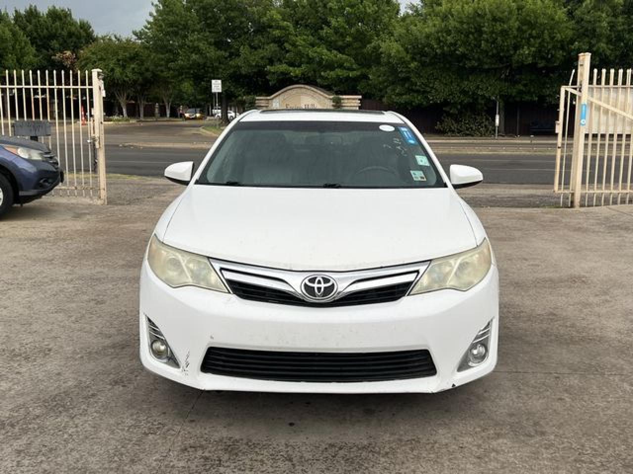 2013 Toyota Camry L - Фото 5