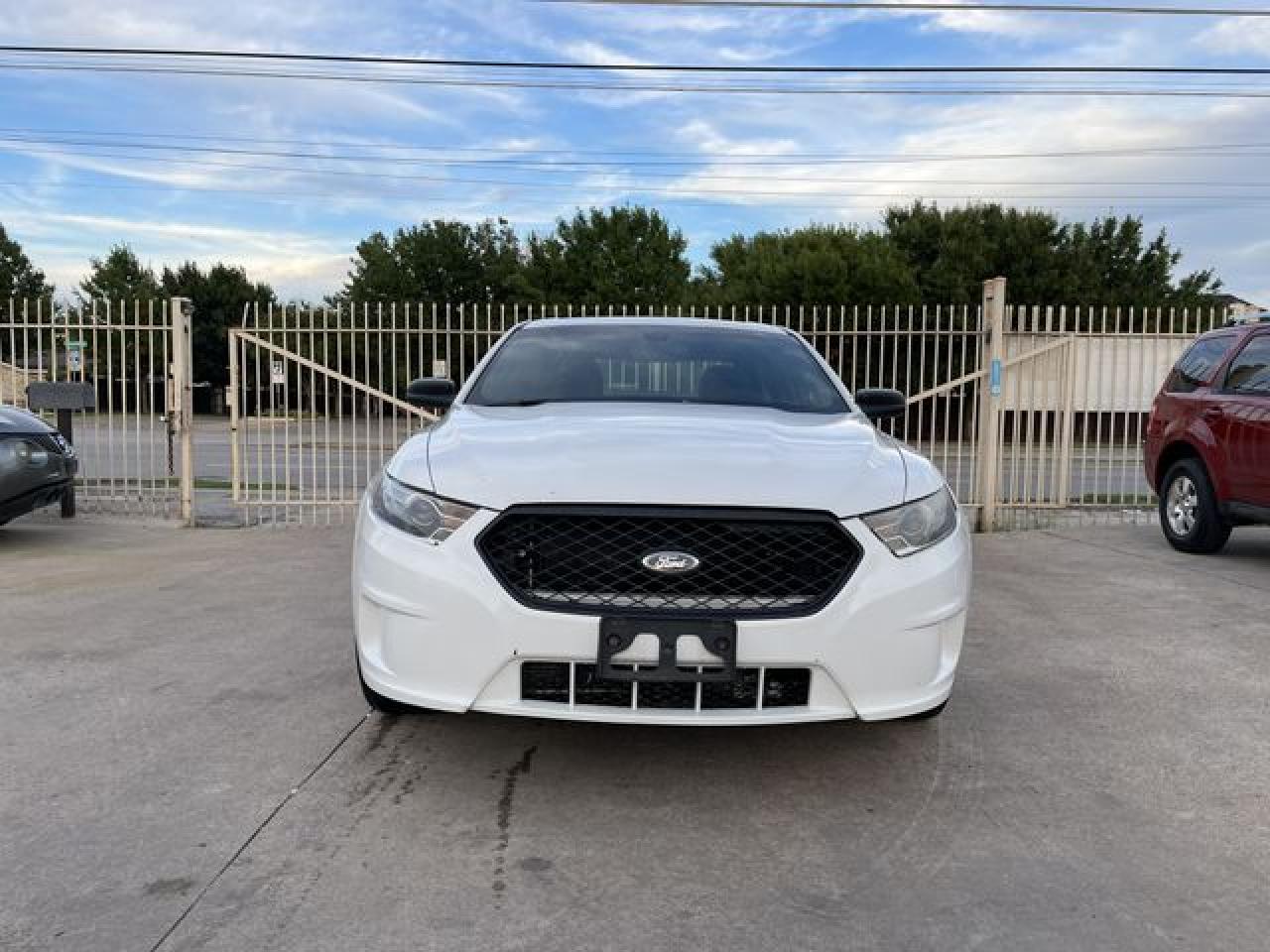 2013 Ford Taurus Police Interceptor - Фото 4