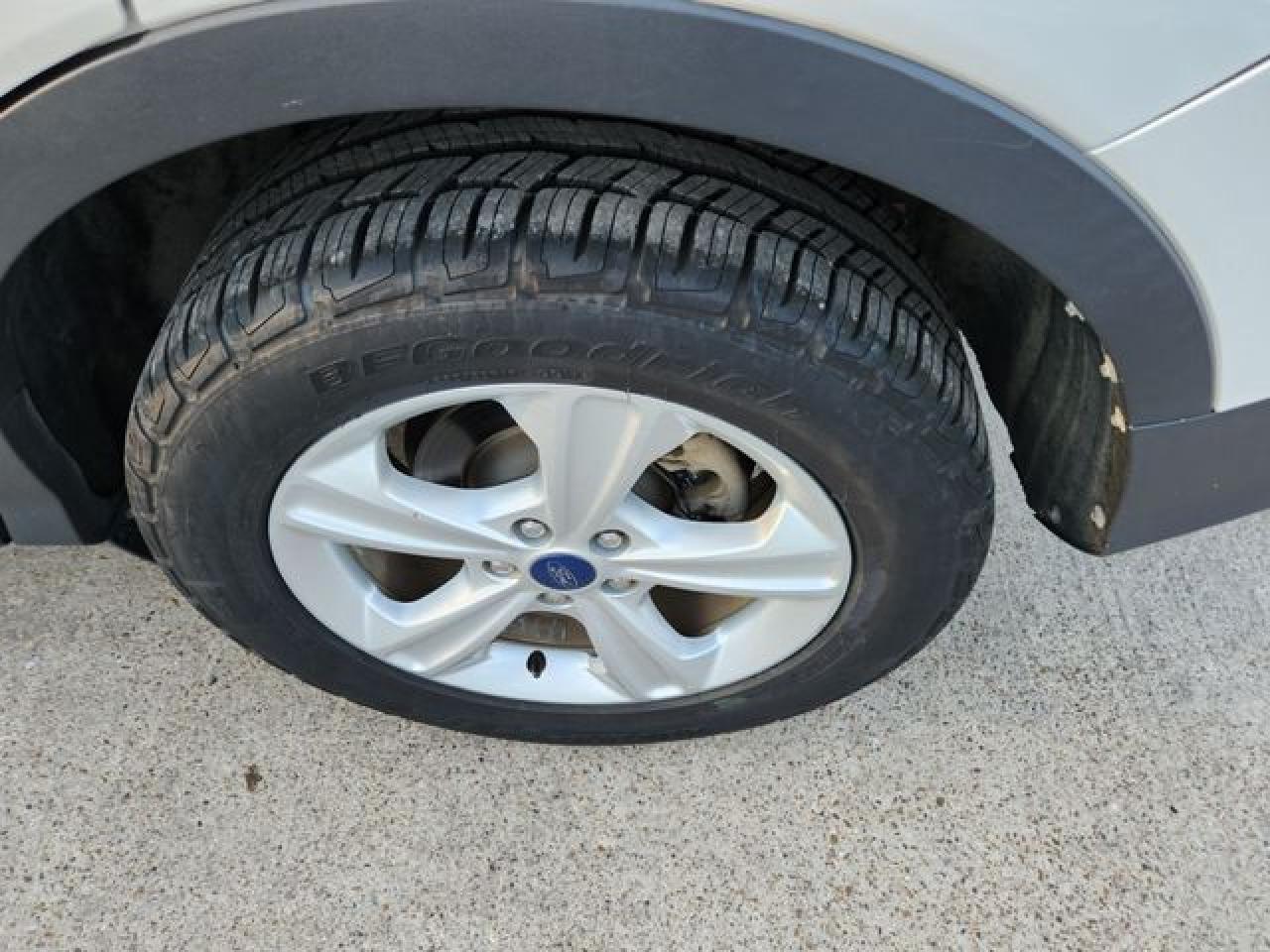 2015 Ford Escape Se - Image 6