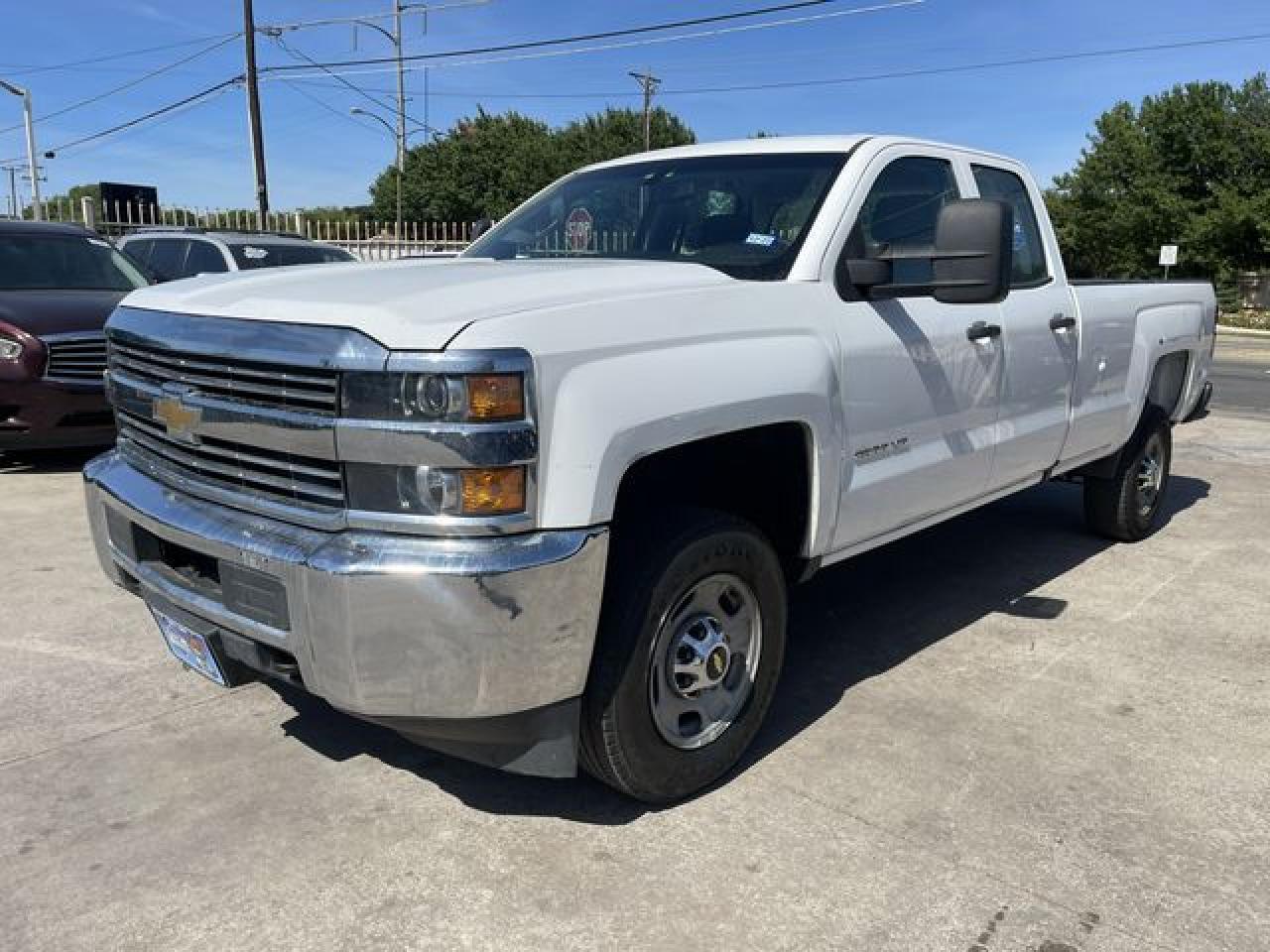 2016 Chevrolet Silverado C2500 Heavy Duty - Image 2