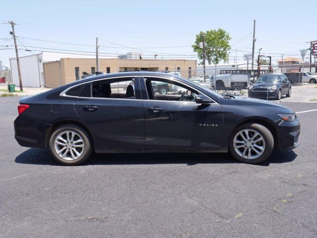 2017 Chevrolet Malibu Lt - Фото 4