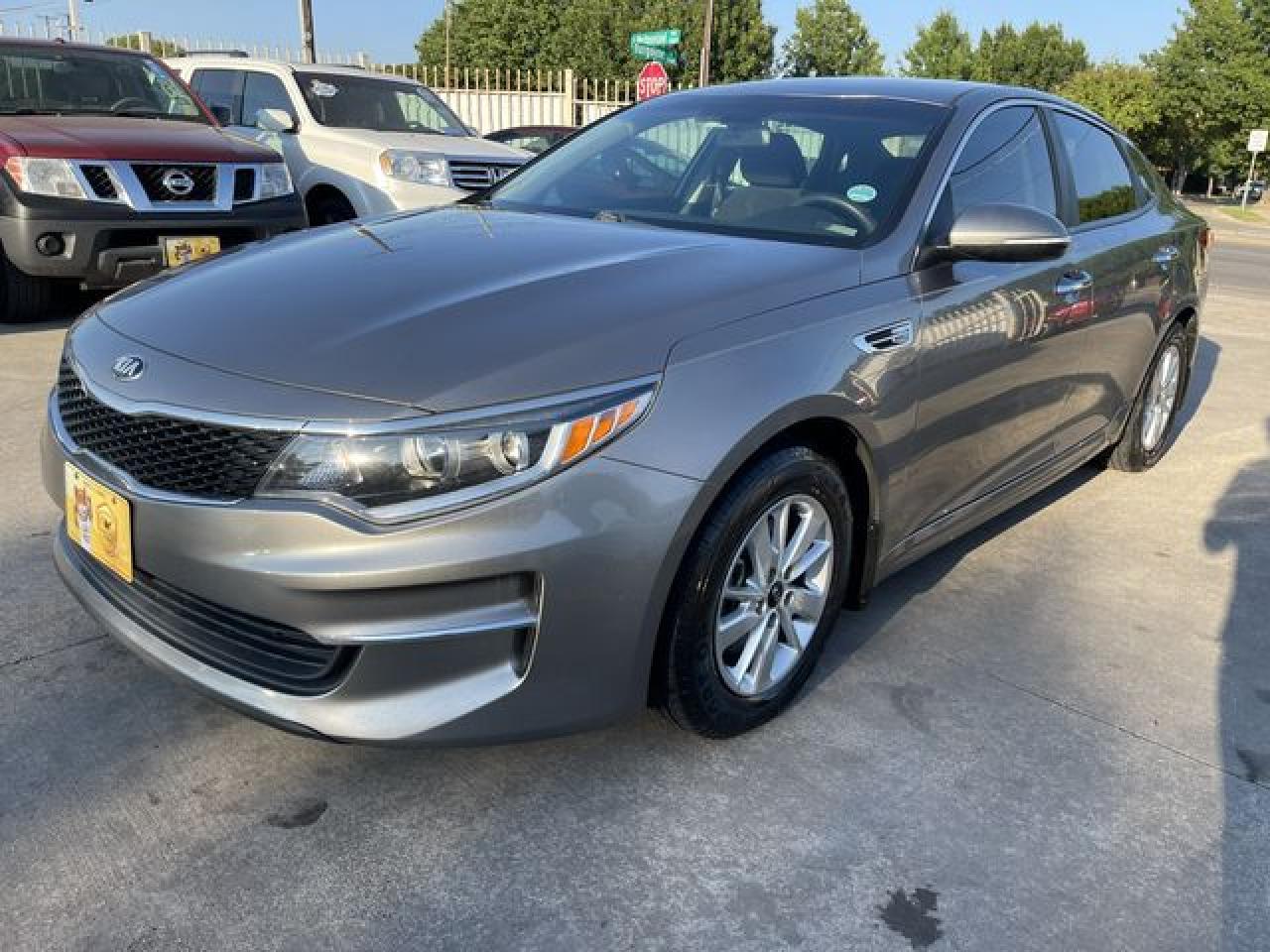 2018 Kia Optima Lx - Image 2