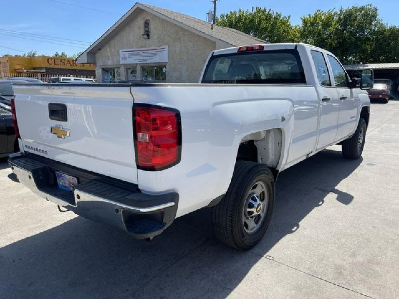 2016 Chevrolet Silverado C2500 Heavy Duty - Image 7