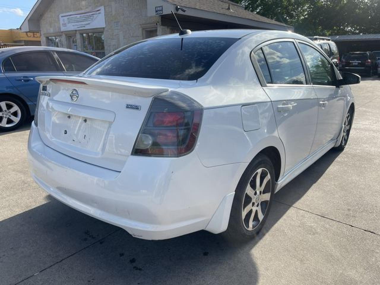 2012 Nissan Sentra 2.0 - Фото 2