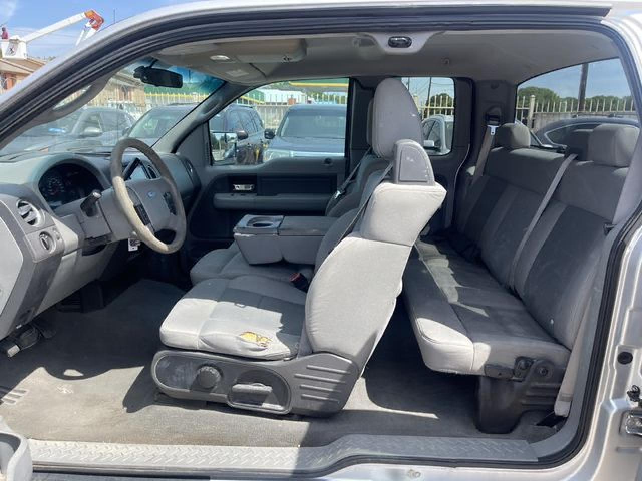 2008 Ford F150 - Фото 3