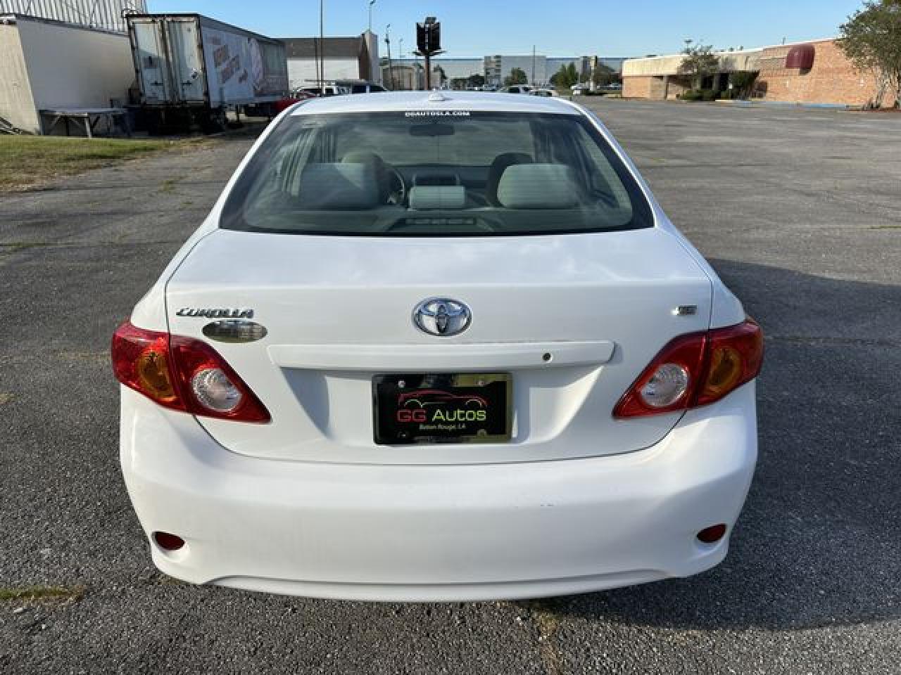 2010 Toyota Corolla Base - Фото 5