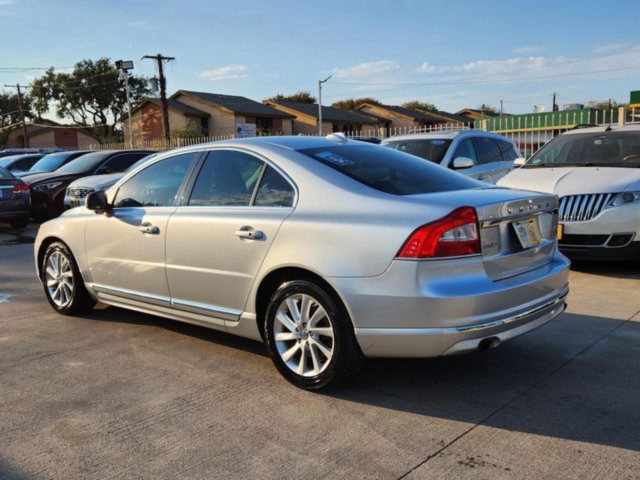 2015 Volvo S80 Premier - Image 7