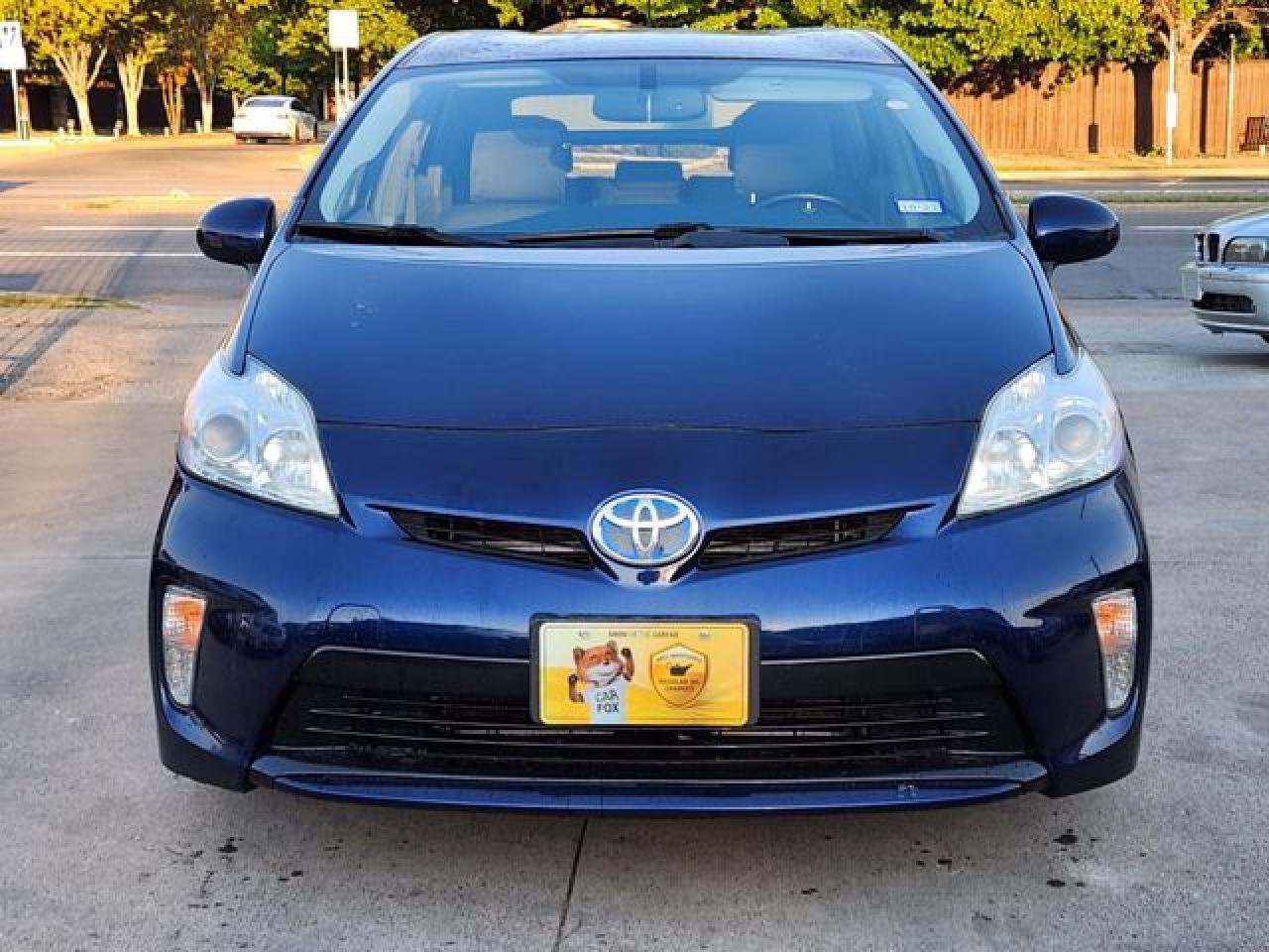 2012 Toyota Prius - Image 5