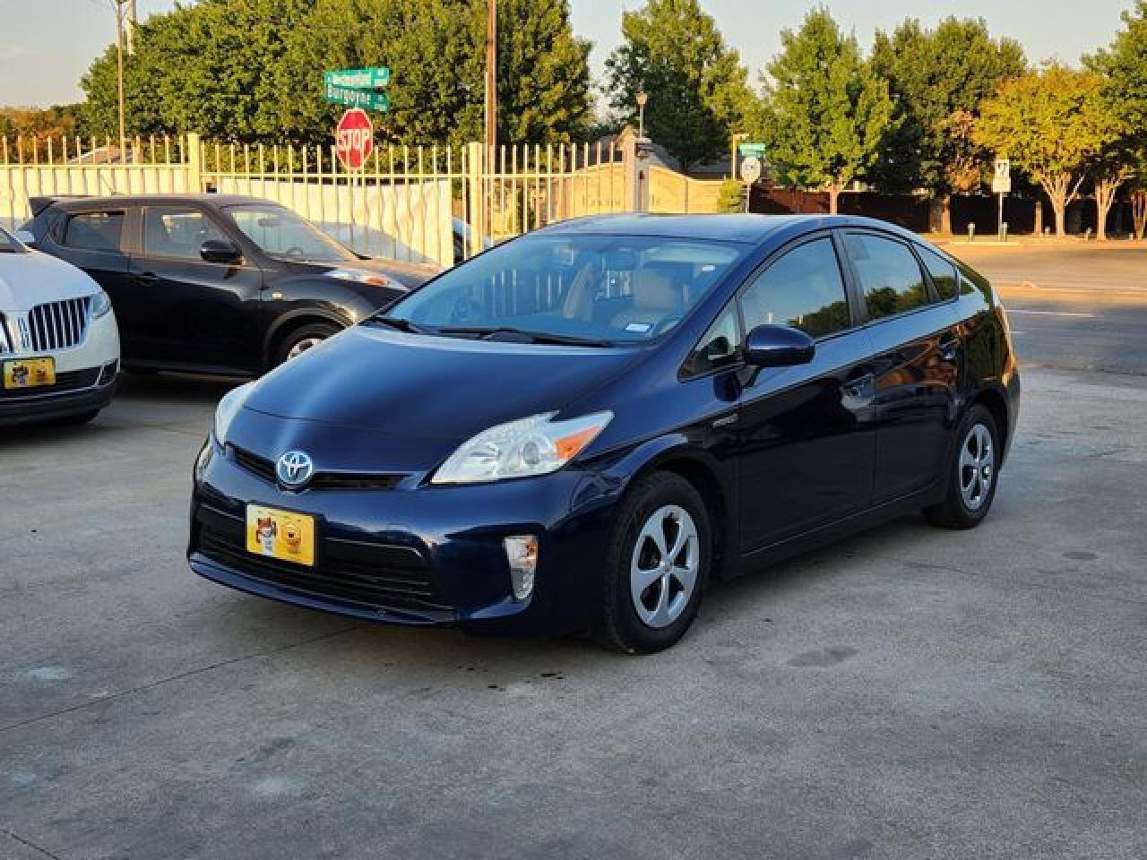 2012 Toyota Prius - Image 2