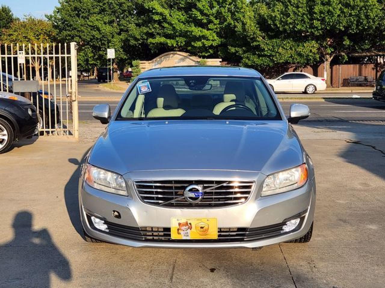 2015 Volvo S80 Premier - Image 3