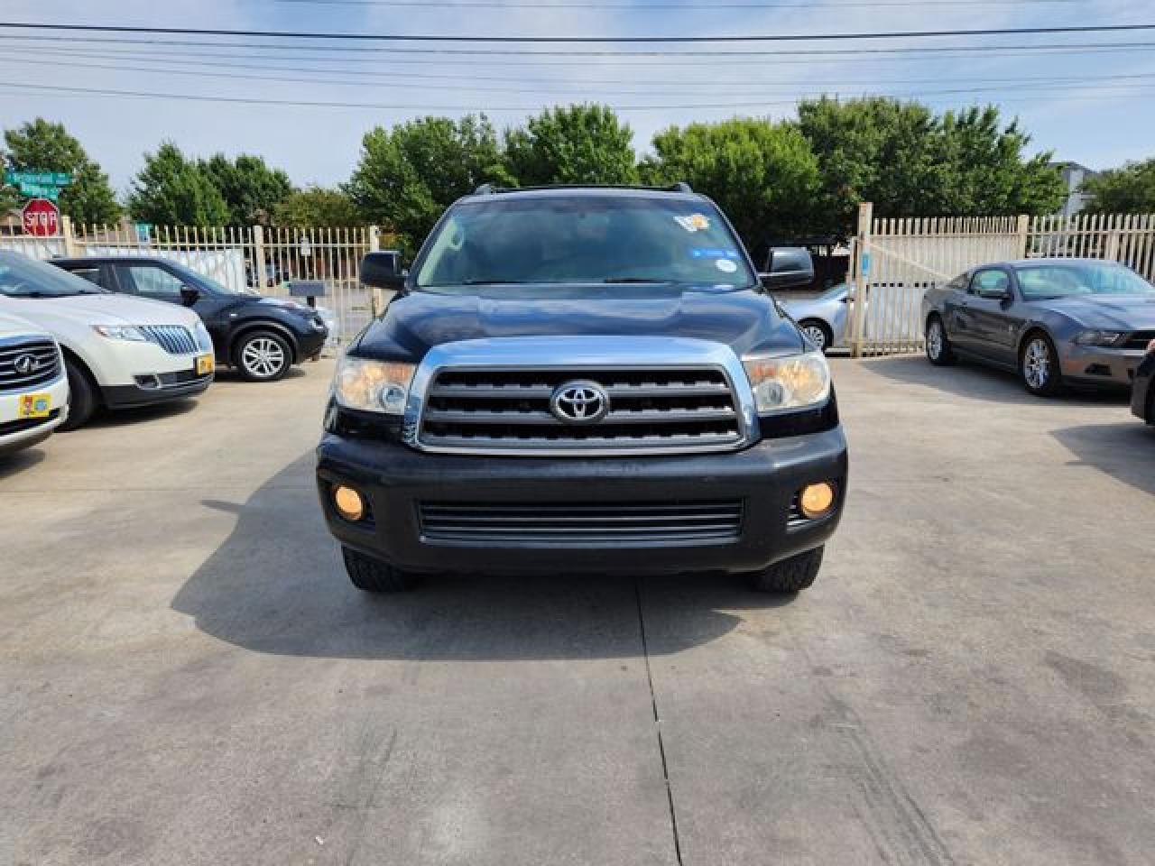 2008 Toyota Sequoia Sr5 - Фото 3