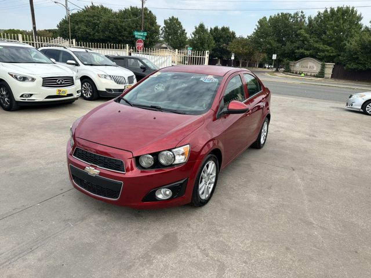 2016 Chevrolet Sonic Lt - Фото 5