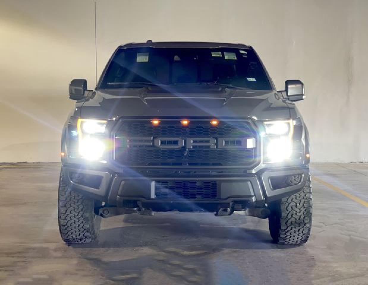 2018 Ford F150 Raptor - Фото 4