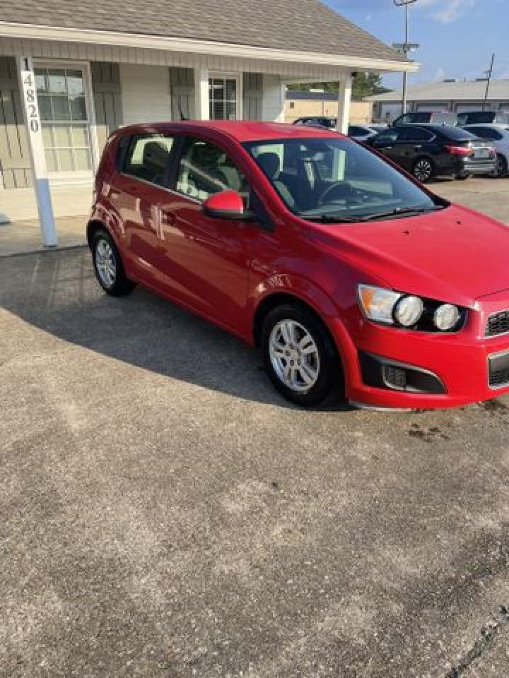 2012 Chevrolet Sonic Lt - Фото 2