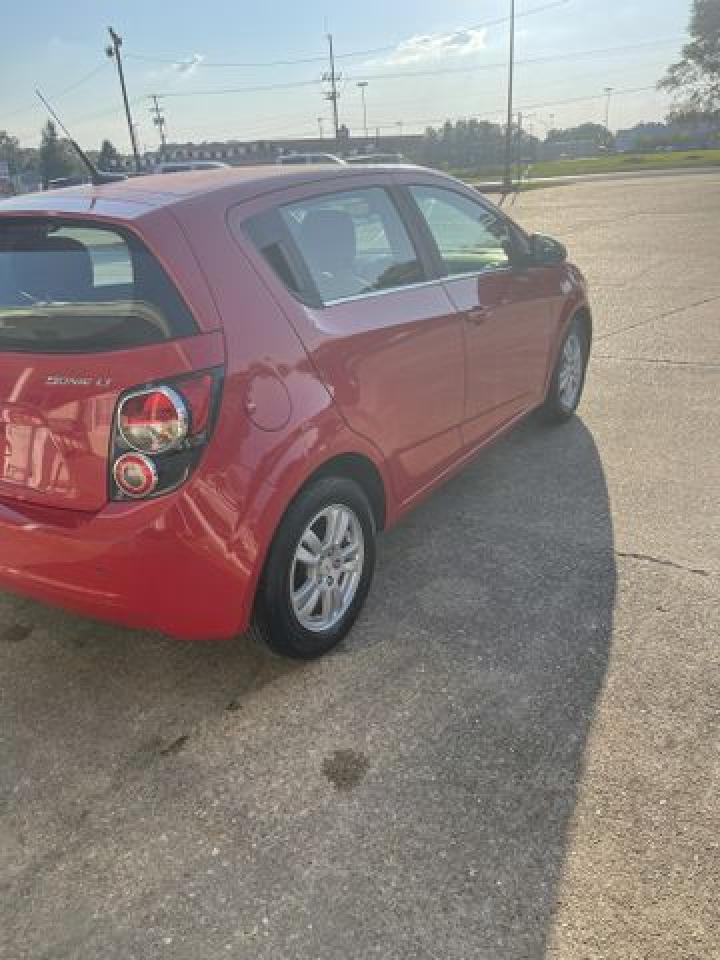 2012 Chevrolet Sonic Lt - Фото 4