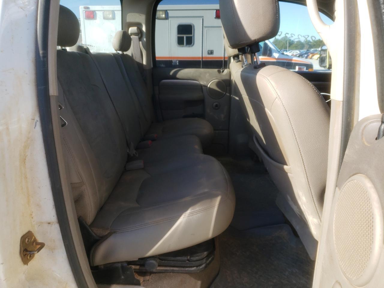 2005 Dodge Ram 3500 St - Фото 6