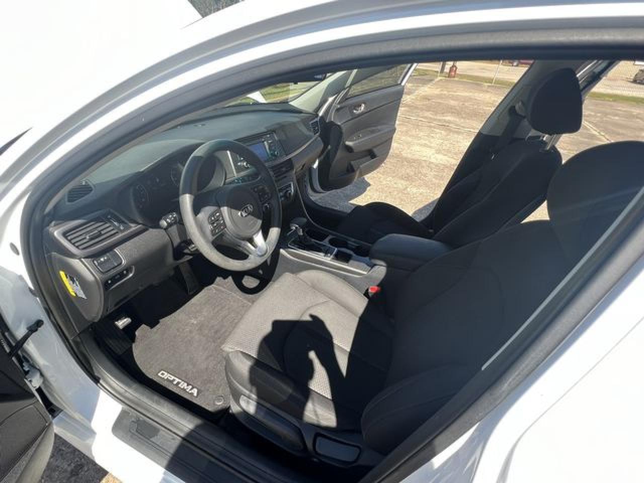 2016 Kia Optima Lx - Image 6
