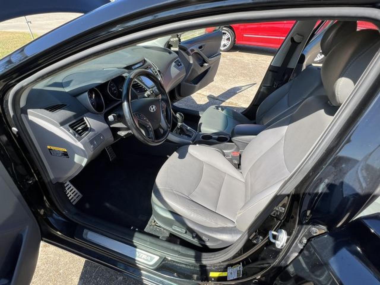 2015 Hyundai Elantra Se - Image 6