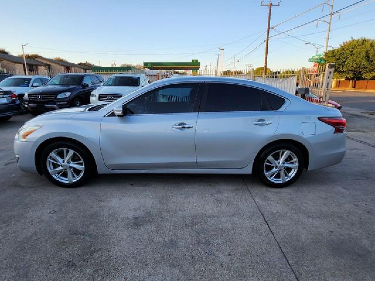 2013 Nissan Altima 2.5 - Image 7